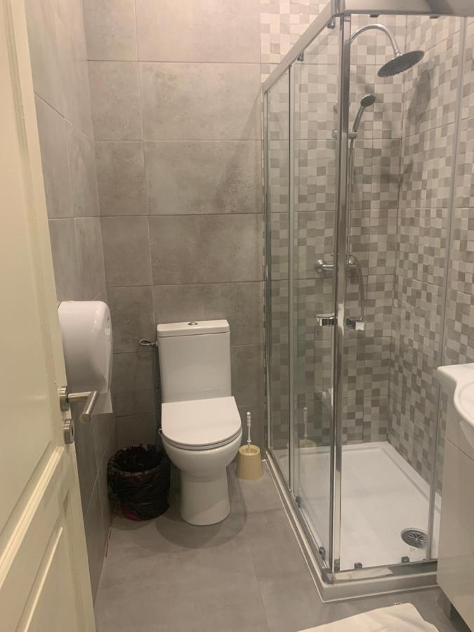 Sao Lazaro Bhuiyan Family Host Hotell Lisboa Exteriör bild