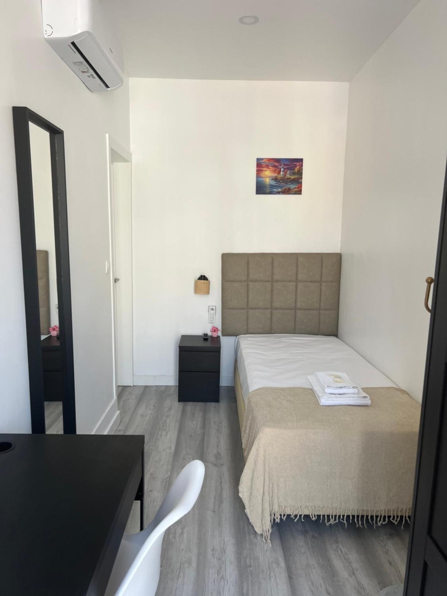Sao Lazaro Bhuiyan Family Host Hotell Lisboa Exteriör bild