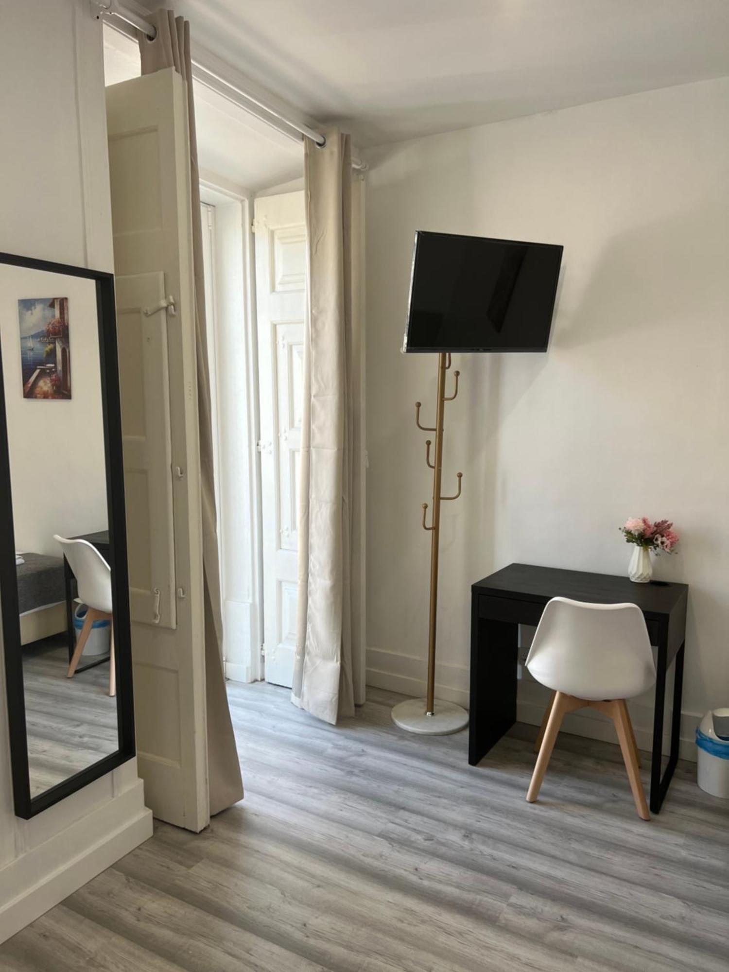 Sao Lazaro Bhuiyan Family Host Hotell Lisboa Exteriör bild