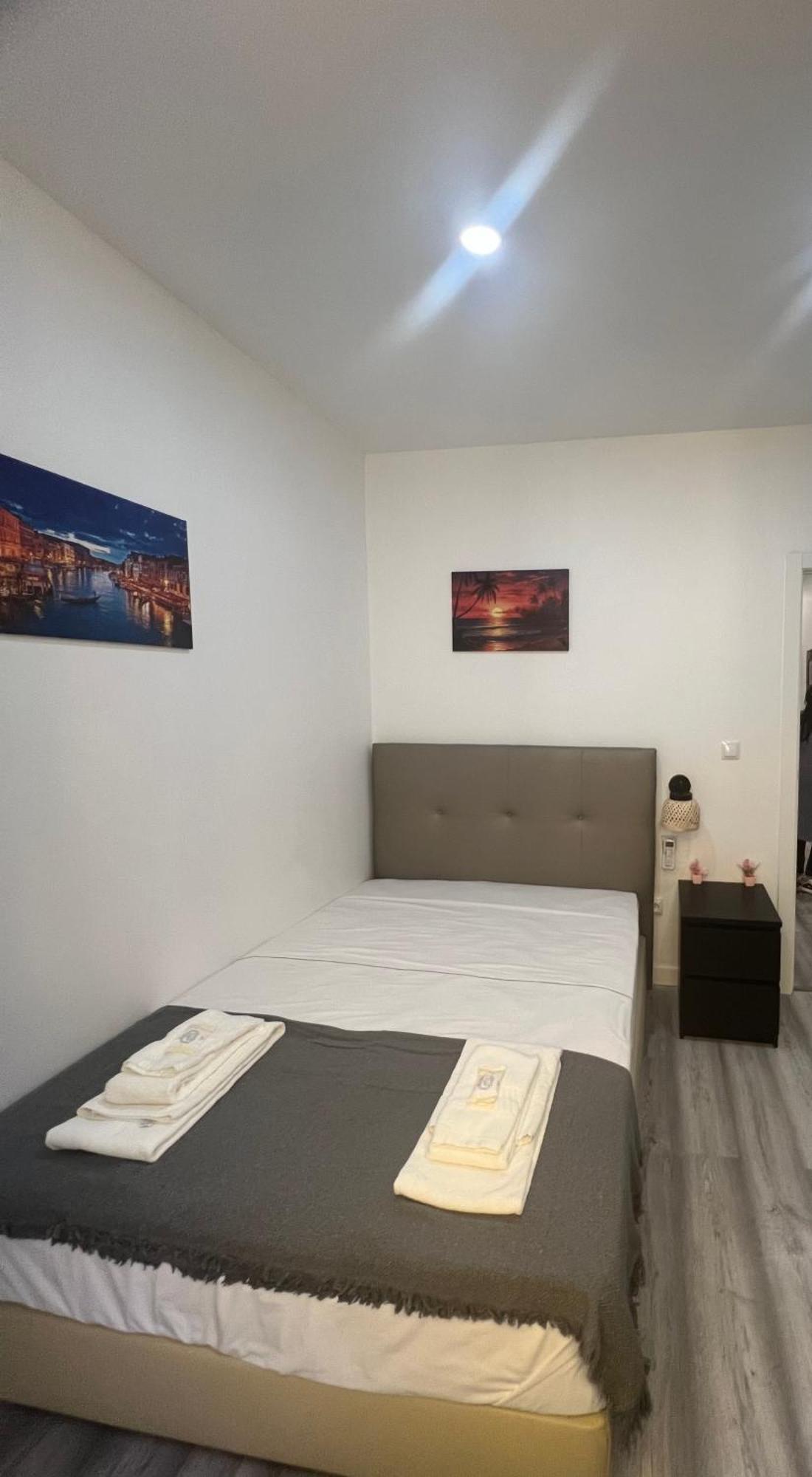 Sao Lazaro Bhuiyan Family Host Hotell Lisboa Exteriör bild