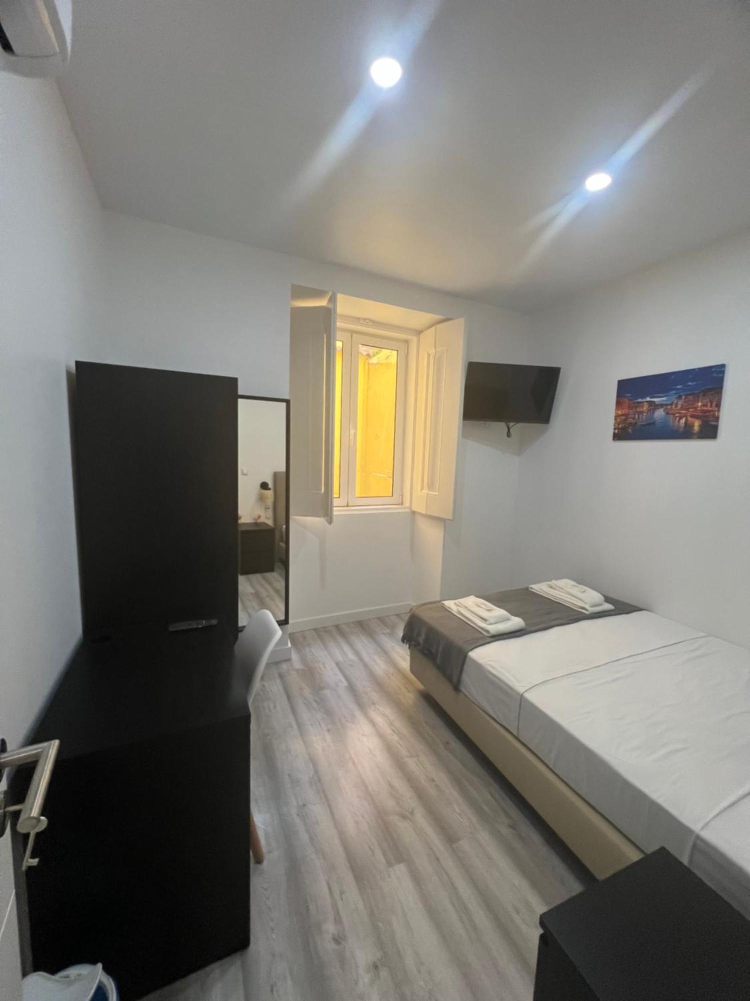 Sao Lazaro Bhuiyan Family Host Hotell Lisboa Exteriör bild