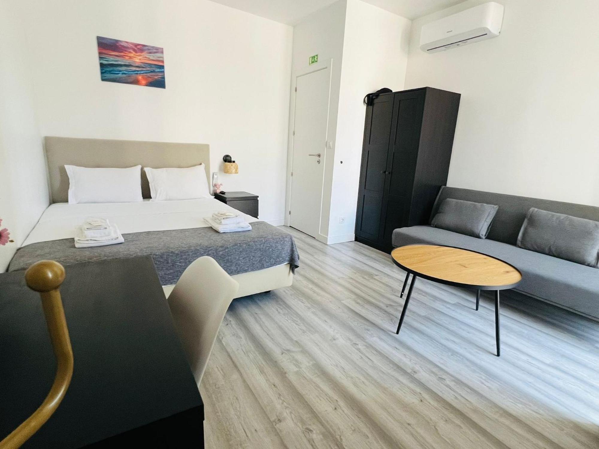 Sao Lazaro Bhuiyan Family Host Hotell Lisboa Exteriör bild