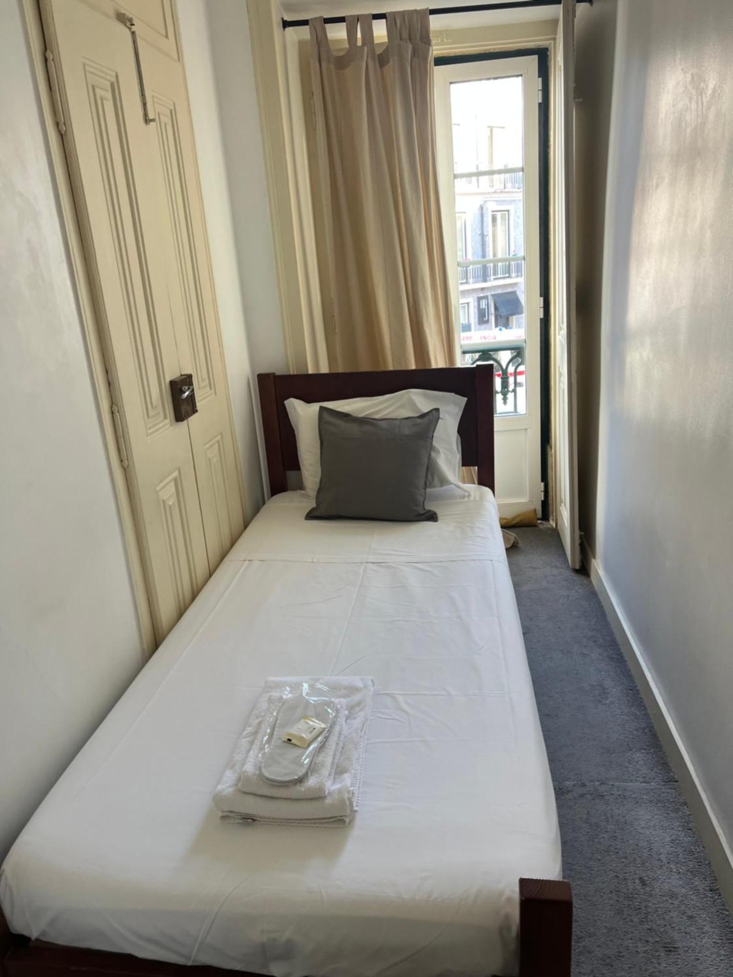 Sao Lazaro Bhuiyan Family Host Hotell Lisboa Exteriör bild